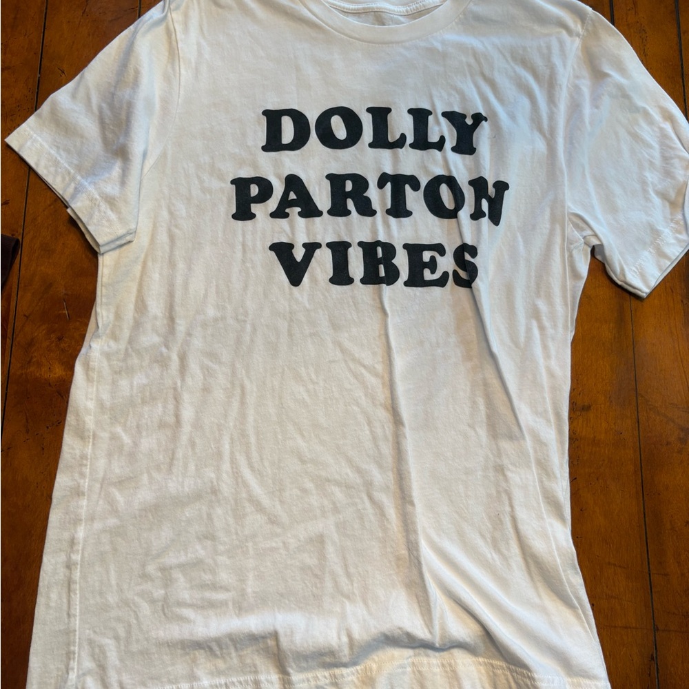 White 'Dolly Parton Vibes' Women's Tee